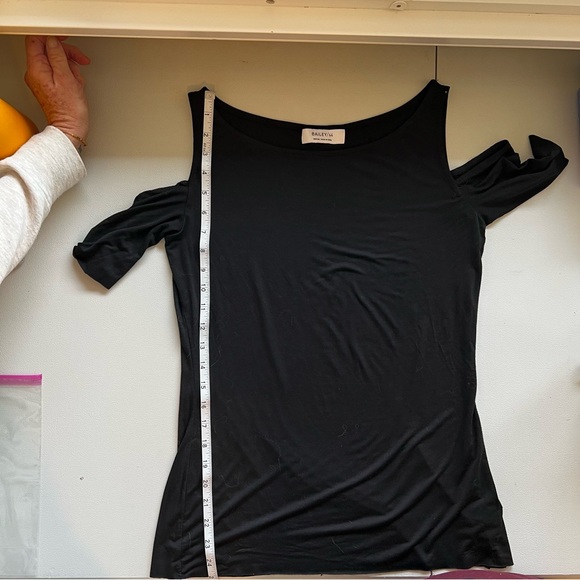 REVOLVE BAILEY 44 Black Cold Shoulder Top - Medium - Picture 10 of 12